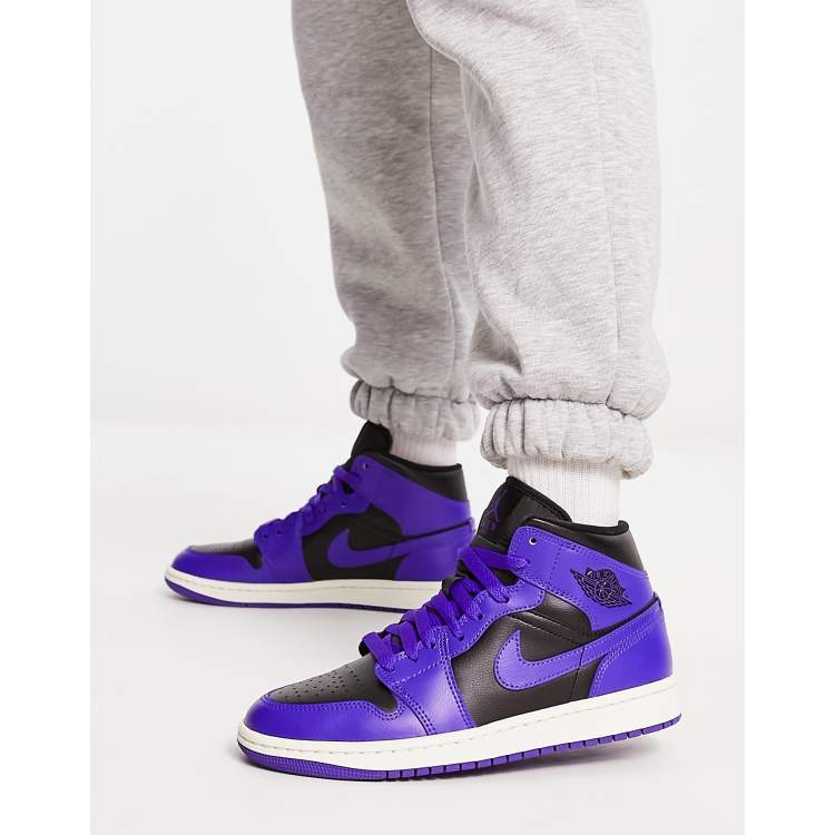 Black jordans with shop purple and blue