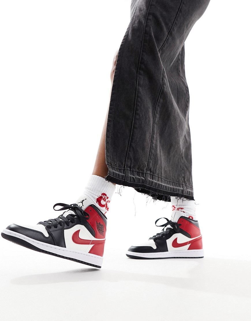 Air Jordan 1 Mid trainers in dark grey and gym red