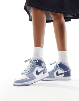 Air  1 Mid trainers in diffused blue