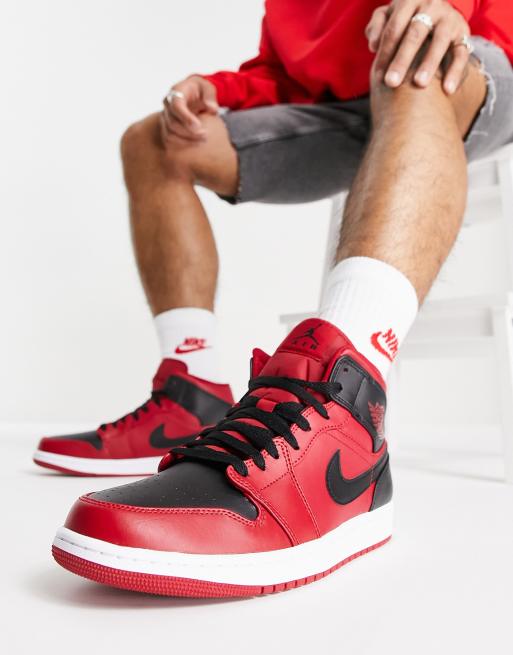 Air Jordan 1 Mid trainers in red and black | ASOS