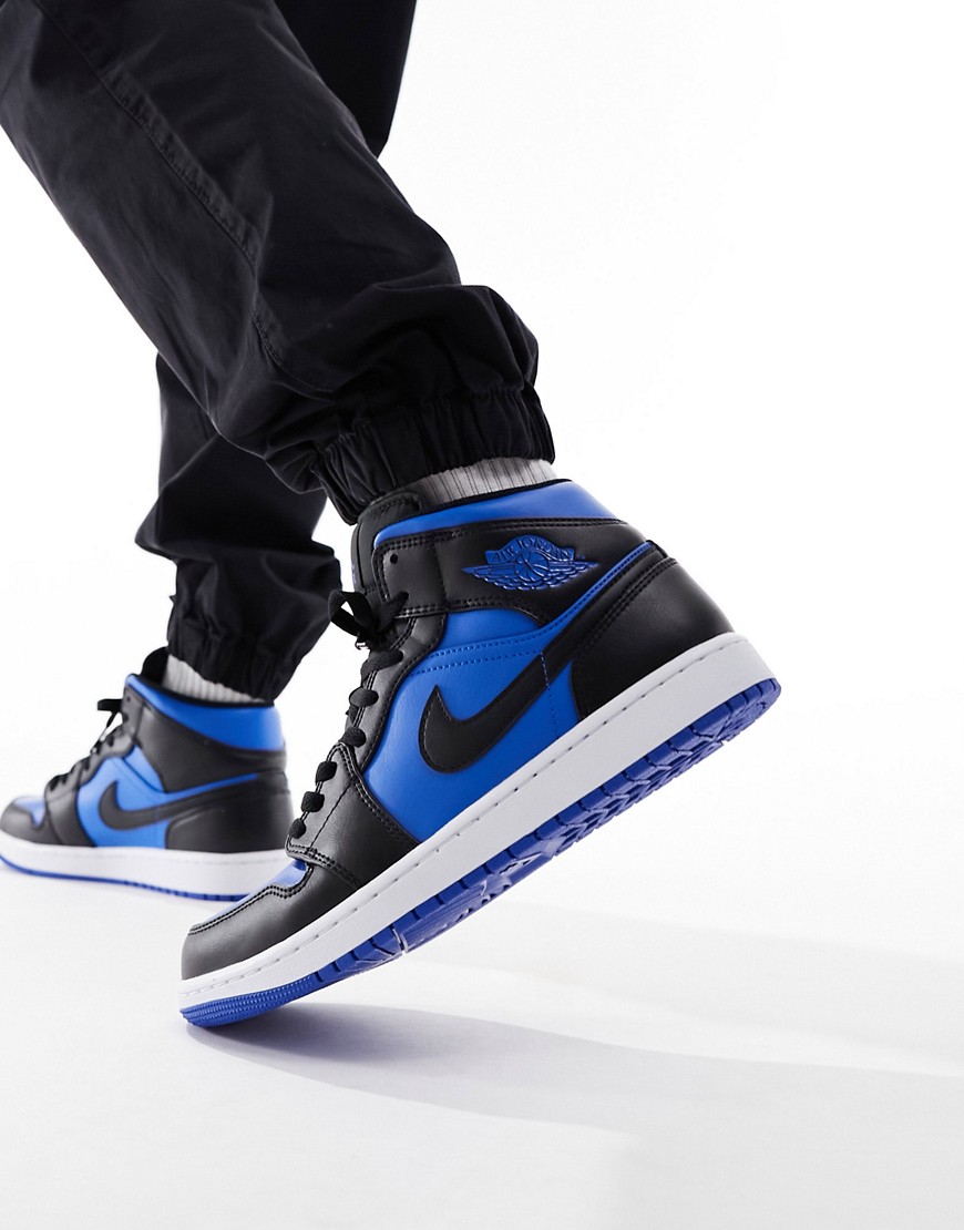 Air Jordan 1 Mid trainers in royal blue and black