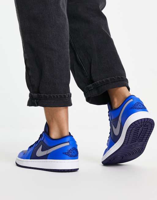 Air Jordan 1 – Niedrige Sneaker in Königsblau und Marineblau, 3 von 4