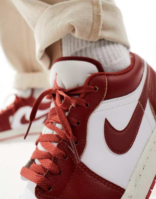 Air Jordan 1 SE Low Sneakers basse bianche e rosse ASOS