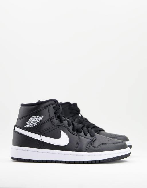 Jordan 1 mid outlet nere e bianche