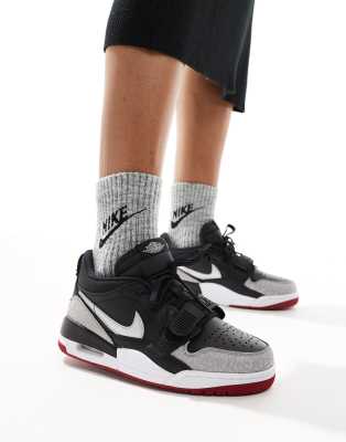 Air Jordan Legacy 312 trainers in black and silver