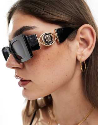 Aire AIRE arm detail sunglasses in black