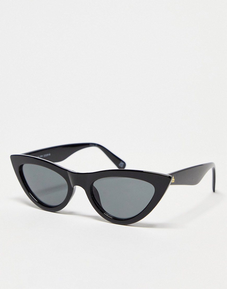 Aire Dualism Cat Eye Sunglasses In Black