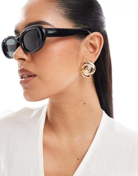Aire Epsilon oval sunglasses in all black - view 1