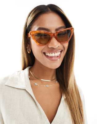 AIRE linea cat eye sunglasses in vintage tort-Brown