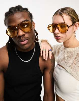  AJ Morgan pink oversized big frame aviator sunglasses AJ Morgan oversized round sunglasses in clear and pink | ASOS main image 4