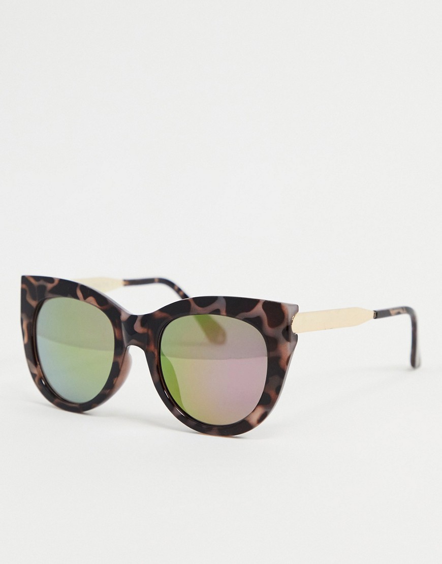 Aj Morgan Cat Eye Sunglasses In Tortise Shell With Purple Lens-brown