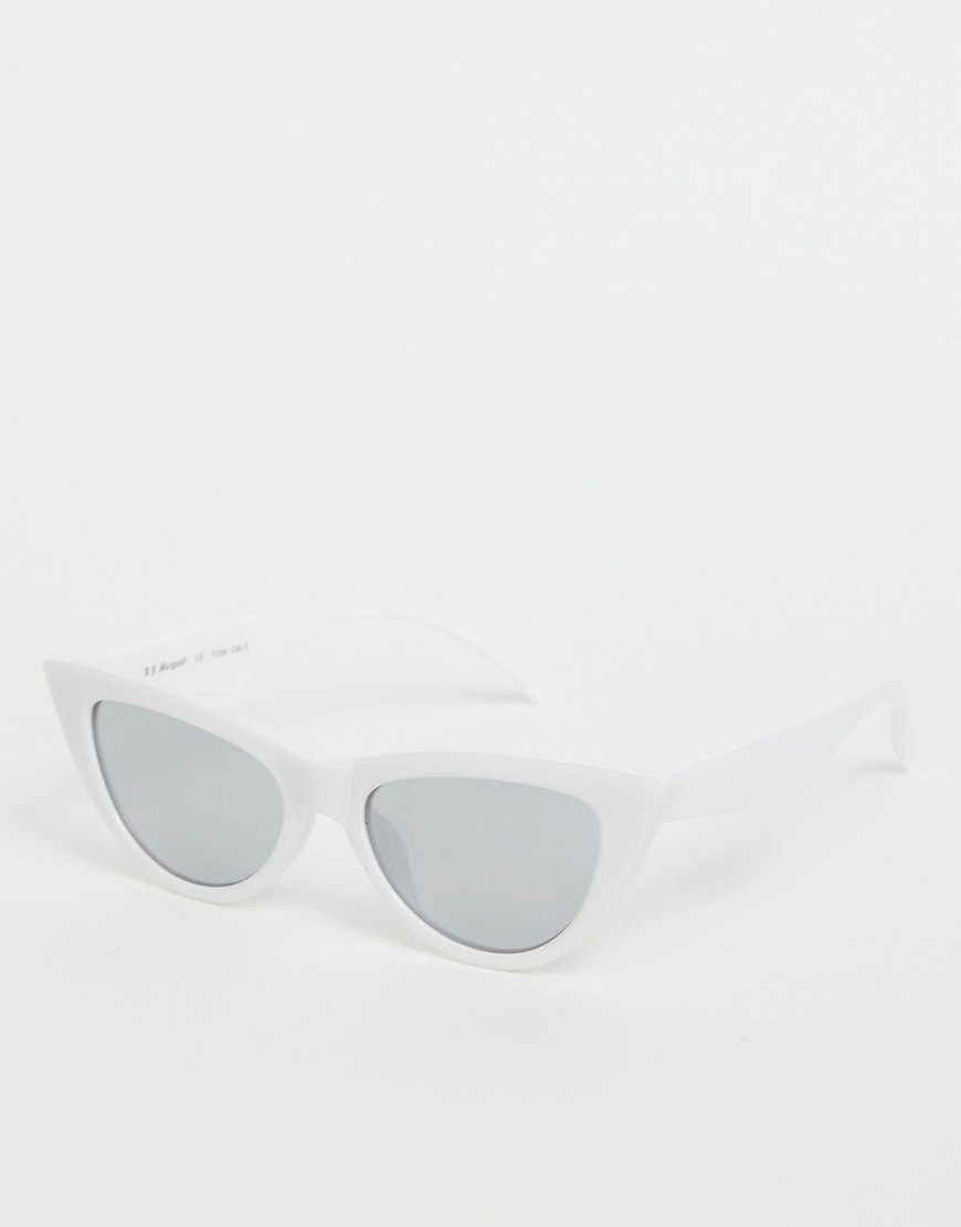 Aj Morgan Cat Eye Sunglasses In White