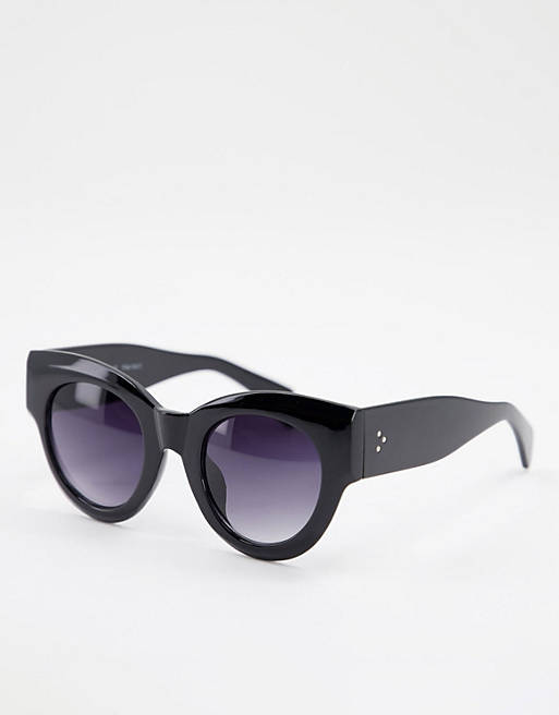AJ Morgan chunky frame round lens sunglasses in black