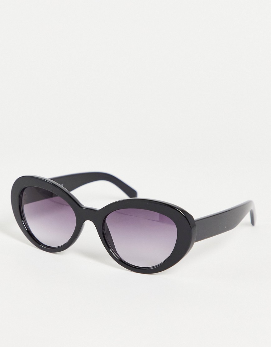 AJ Morgan Chunky Frame Sunglasses-Black
