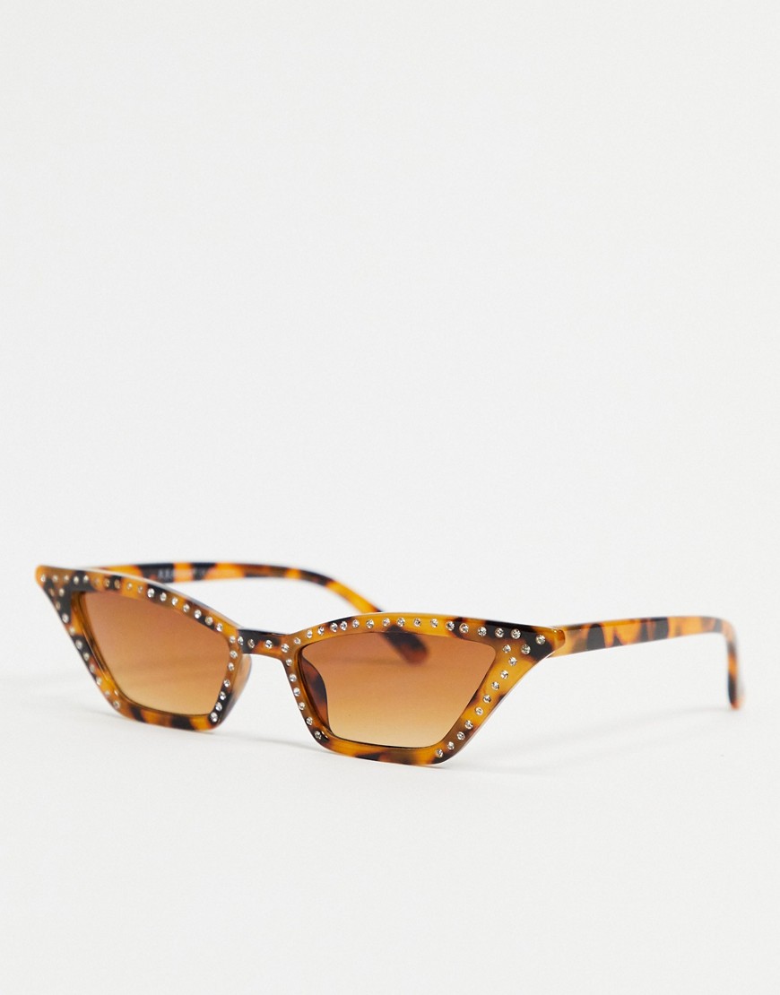 Aj Morgan Embellished Cat Eye Sunglasses In Tortoise Shell-brown