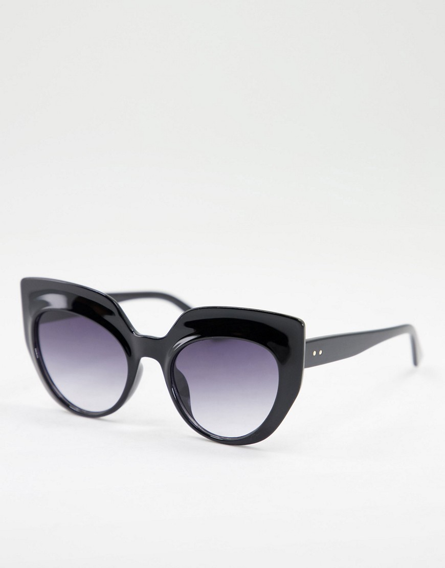 Aj Morgan Grin Oversized Cat Eye Sunglasses-black