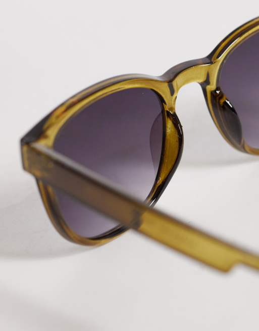 AJ Morgan – Hill Street – Rechteckige Sonnenbrille in Olivgrün, 2 von 3