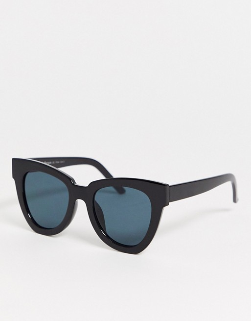 AJ Morgan over sized cat eye sunglasses in black