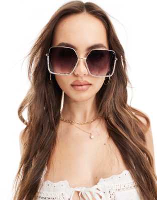 AJ Morgan AJ Morgan oversized festival square rhinestone sunglasses in gold - GOLD