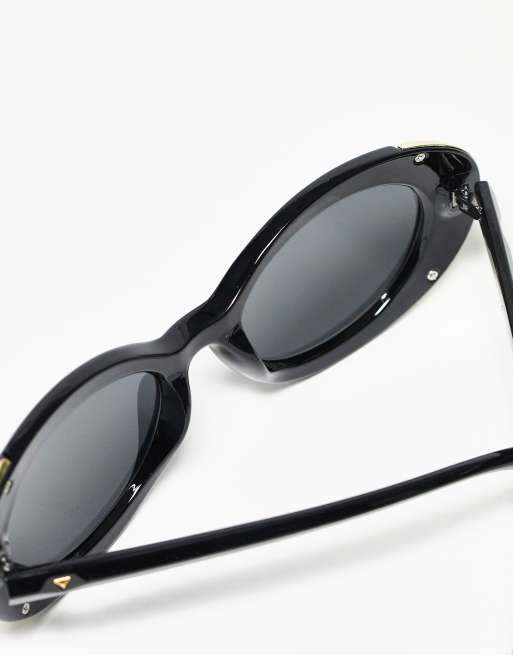AJ Morgan oversized retro sunglasses in black | ASOS display picture 3