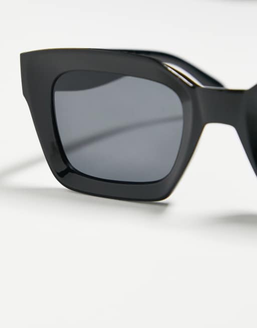 AJ Morgan potent bold square sunglasses in black , 3 of 4