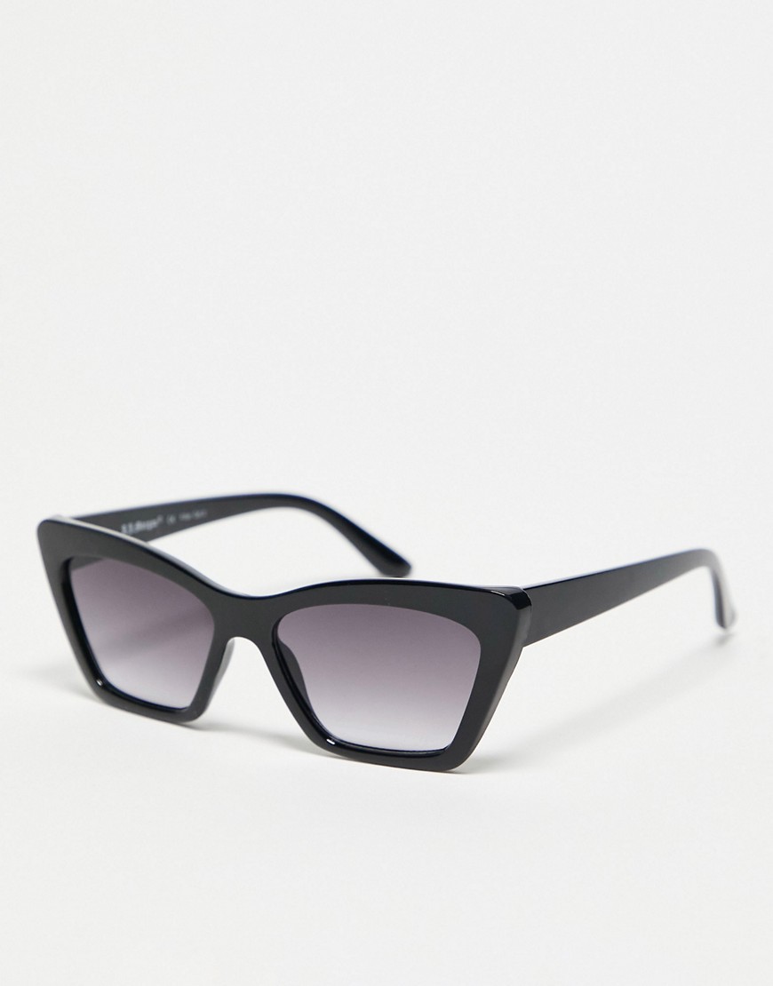 AJ Morgan razzy vintage cateye sunglasses in black