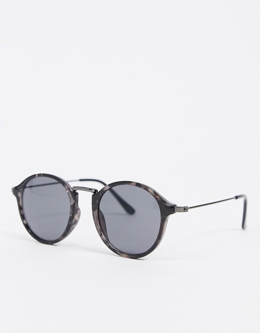 AJ Morgan round sunglasses in black marble