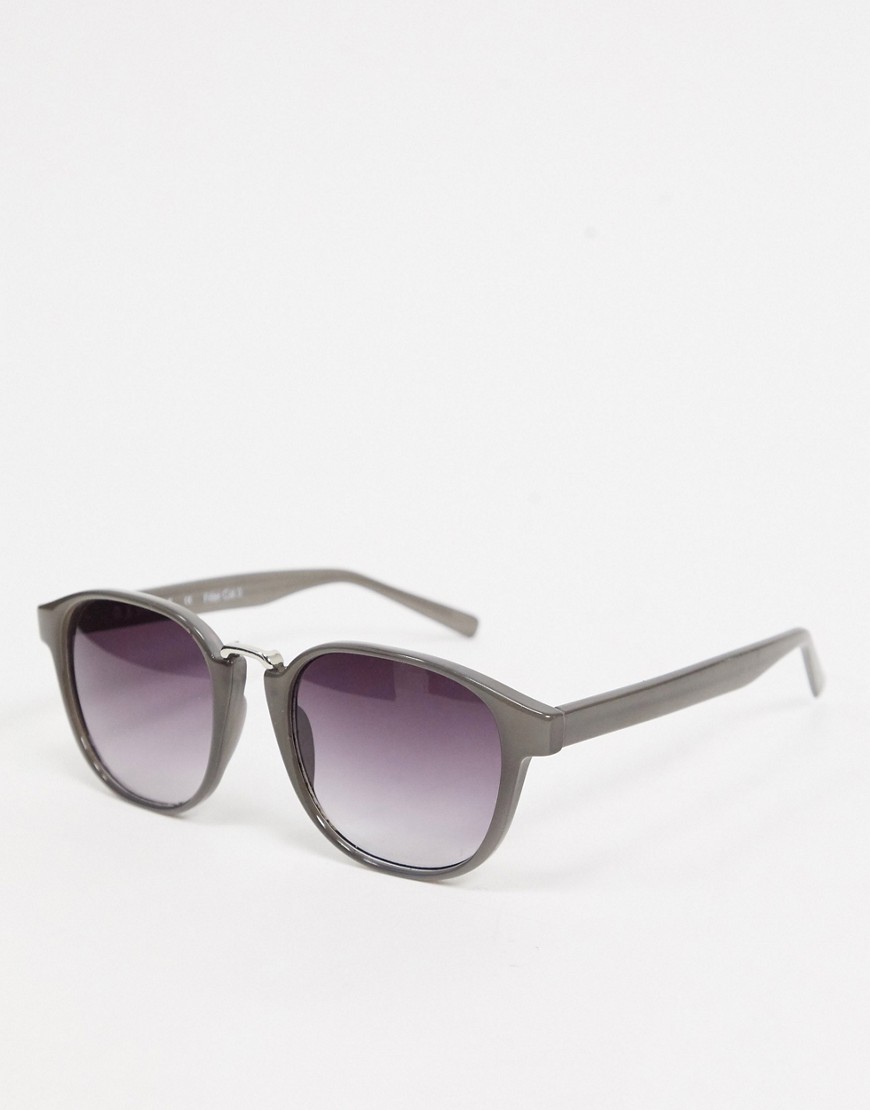 Aj Morgan Round Sunglasses In Gray With Purple Lens-grey