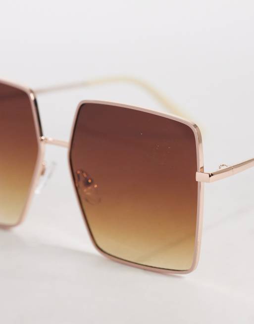 AJ Morgan the big screen large square metal sunglasses in brown and gold, 2 of 3