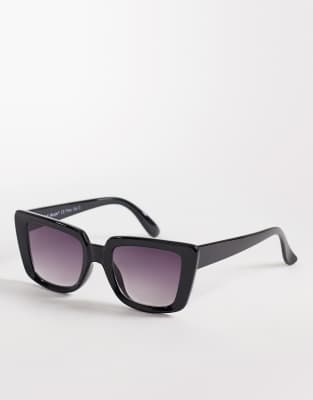 AJ Morgan AJ Morgan winners circle large square sunglasses in black with brown lens