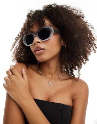 anma round sunglasses in light gray