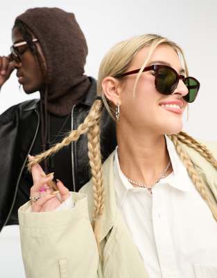Bate retro sunglasses in brown transparent