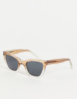 A.Kjaerbede – Big Kanye – Unisex – Übergroße Cat-Eye-Sonnenbrille mit weichen Übergangen und Farbverlauf von Hellgrau zu Transparent