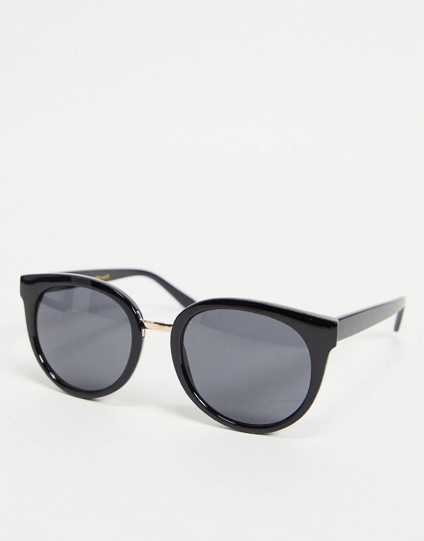 A.Kjaerbede - Gray - Oversized cat eye zonnebril voor dames in zwart