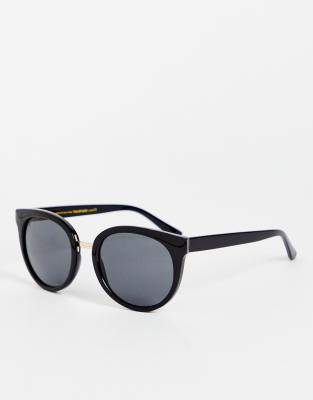 A.Kjaerbede A.Kjaerbede Gray round cat eye sunglasses in black