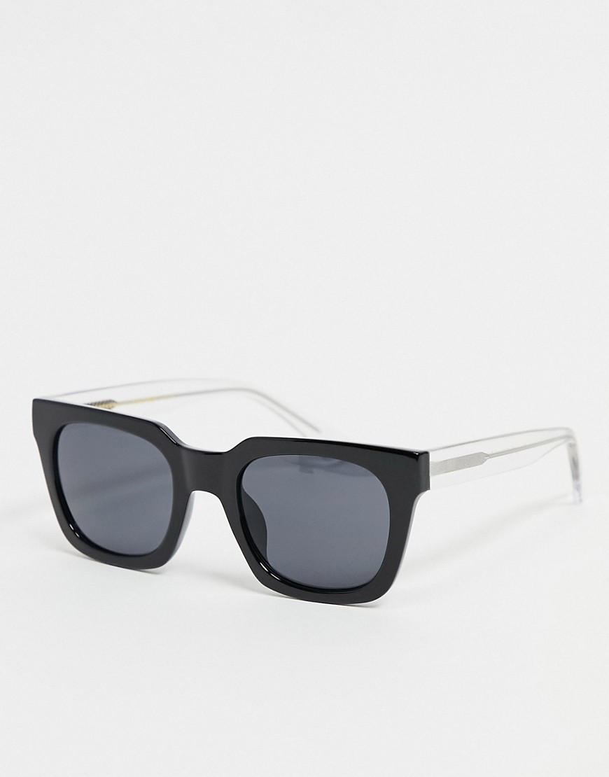 A.Kjaerbede - Nancy - Uniseks jaren 70 stijl vierkante zonnebril in zwart en doorzichtig