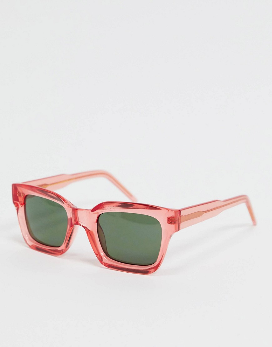 A.Kjaerbede – Röda fyrkantiga solglasögon med konkava glas