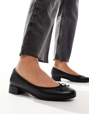 ALDO Aliette low heeled ballets in black leather