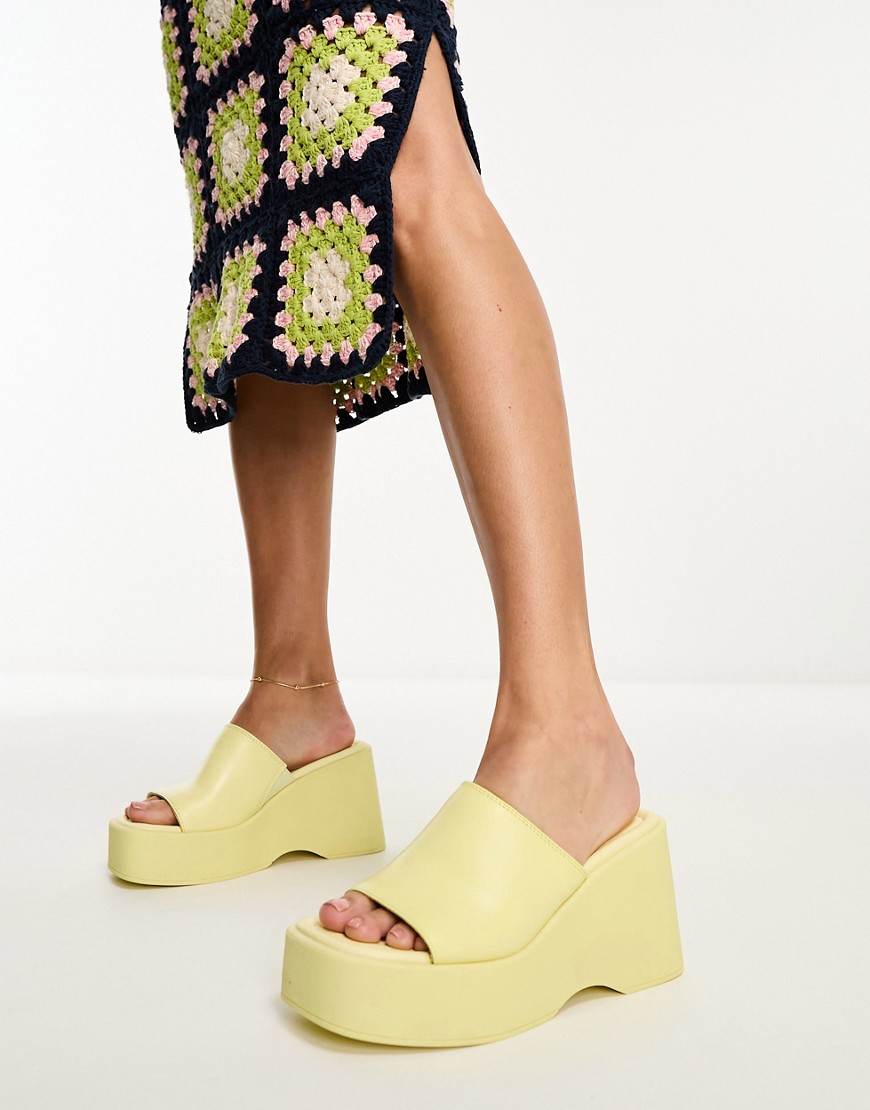 Aldo Betta Wedge Sandals In Pastel Yellow Leather