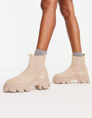 lululemon winter boots