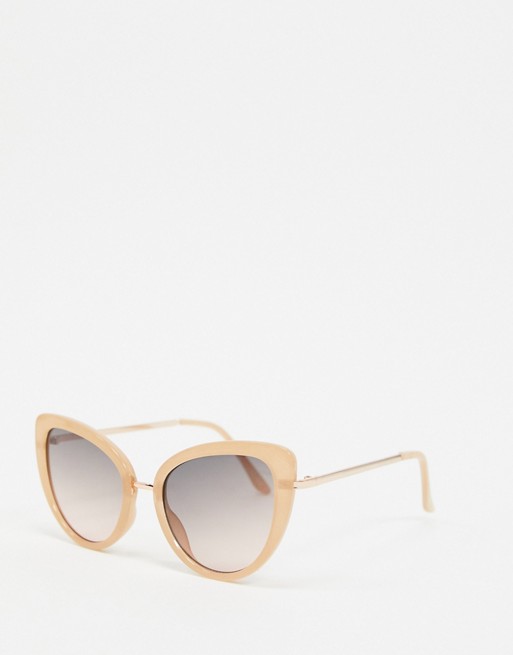 ALDO Brylska oversized cat eye sunglasses in pink and rose gold