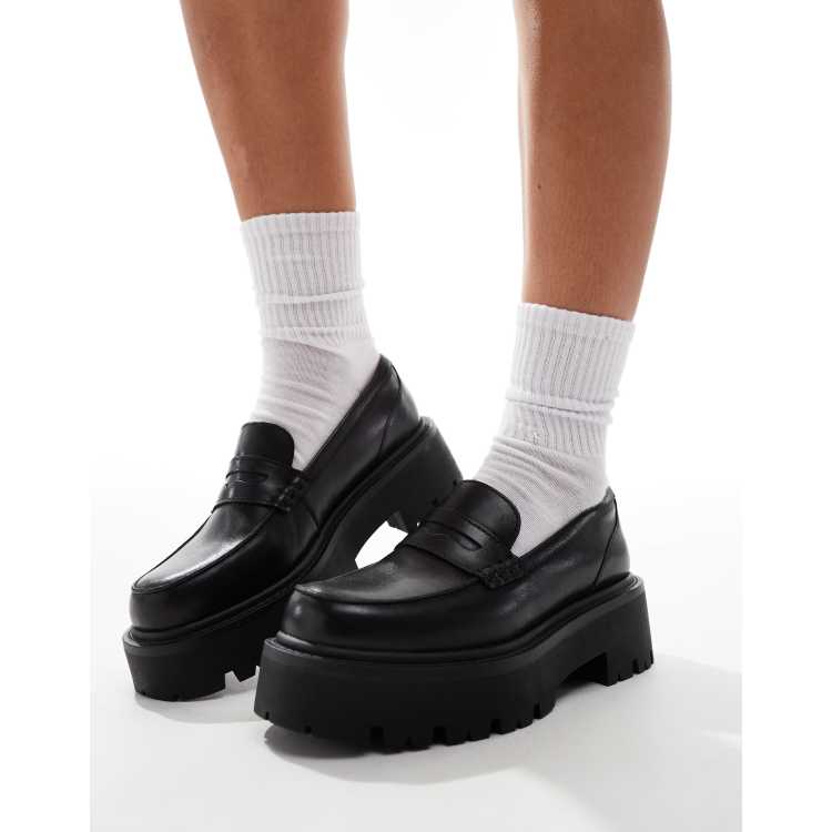 ★ALDO★脚長効果◎★履き心地◎★Cadaycia厚底ローファー★ ALDO Cadaycia Chunky Loafer in Black | ASOS