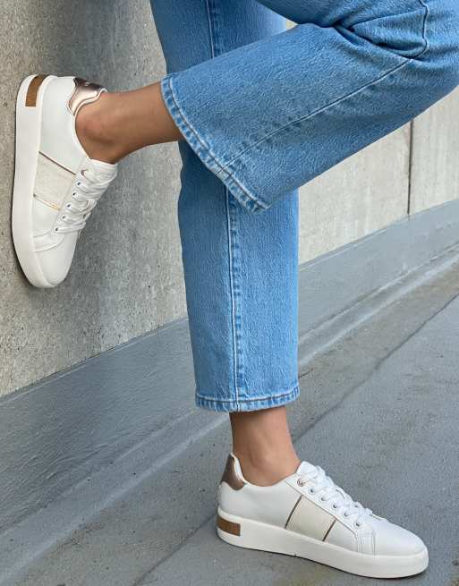 ALDO - Ciela - Hvide/guldfarvede sneakers med sidepanel