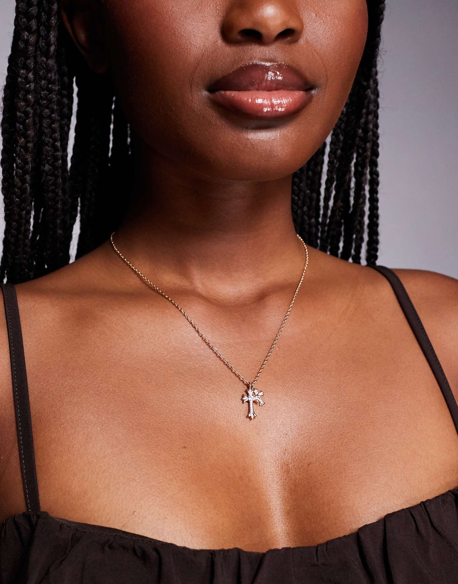 Изящное ожерелье с крестиком из хрусталя ALDO crossways золотого оттенка