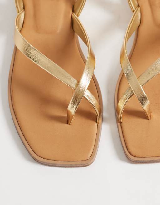 Aldo - Daressi - Platte teensandalen met enkelbandje in goud, 2 van 4