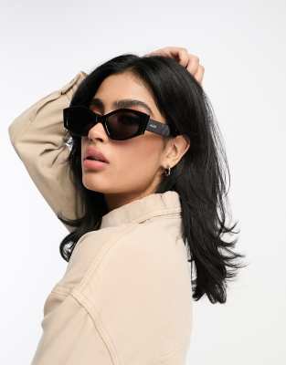 Gucci Retro zonnebril GG1189S • Zwart • de Bijenkorf