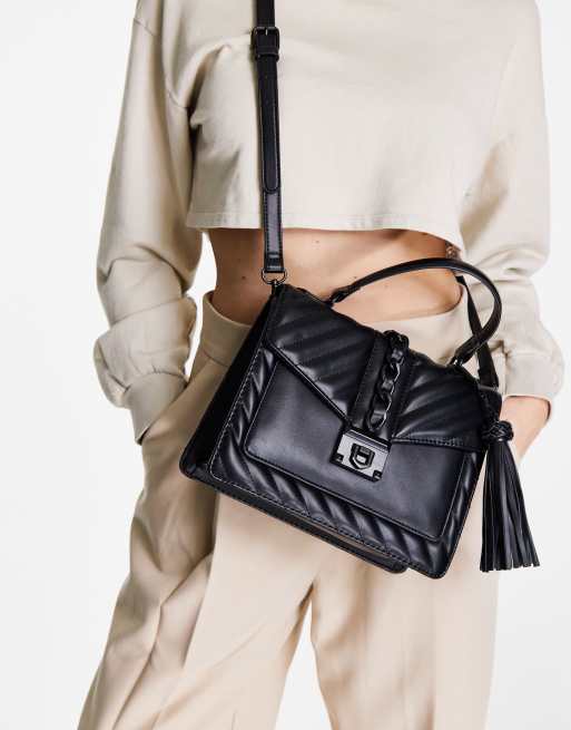 ALDO Edeadan Umhängetasche in Schwarz mit farblich abgestimmter