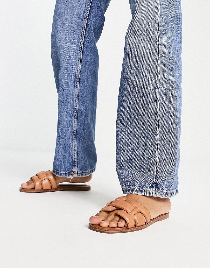 Aldo Elenaa Padded Flat Sandals In Tan Leather-brown