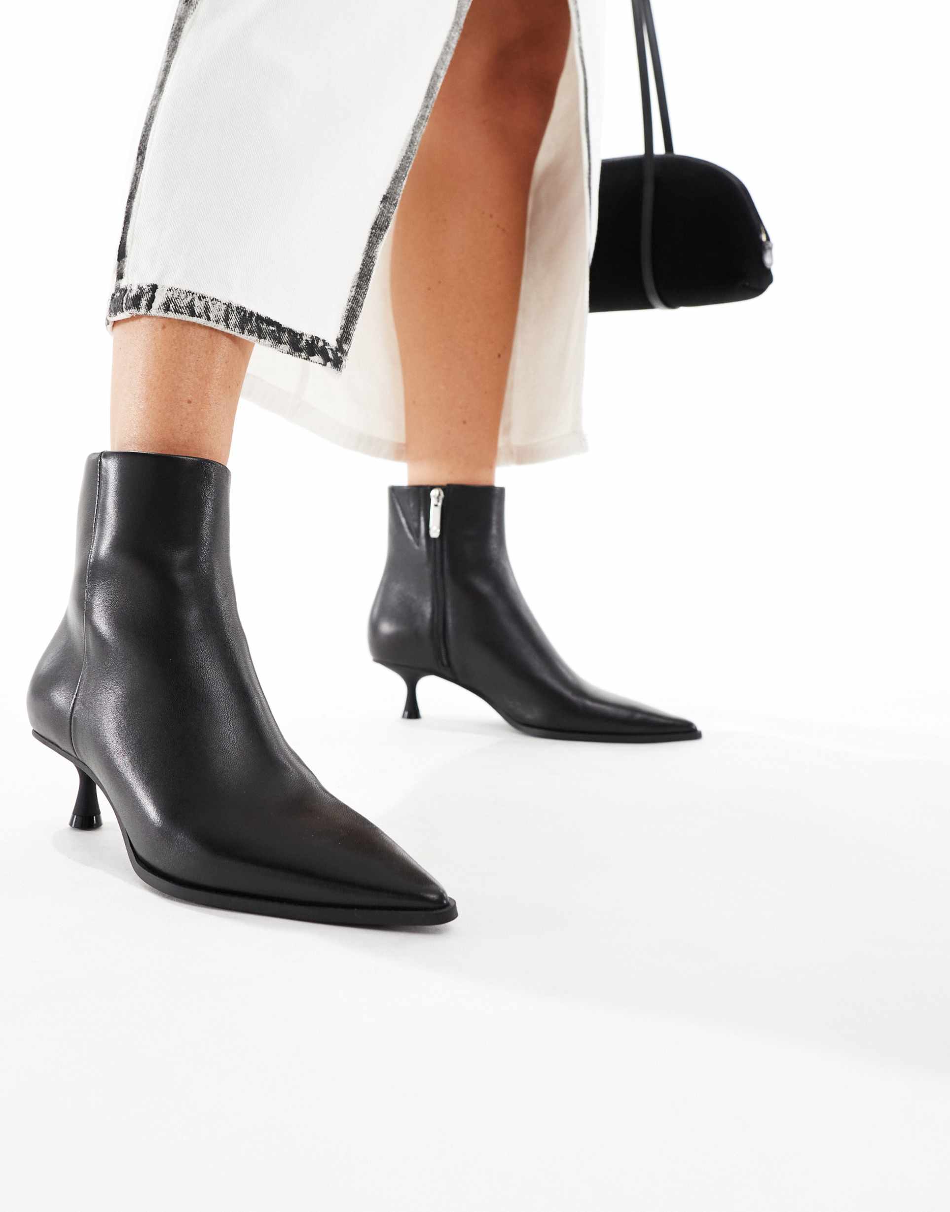 aldo emmalie kitten heel ankle boots in black leather