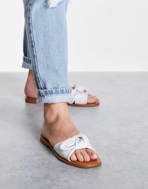 Aldo store bow sandals